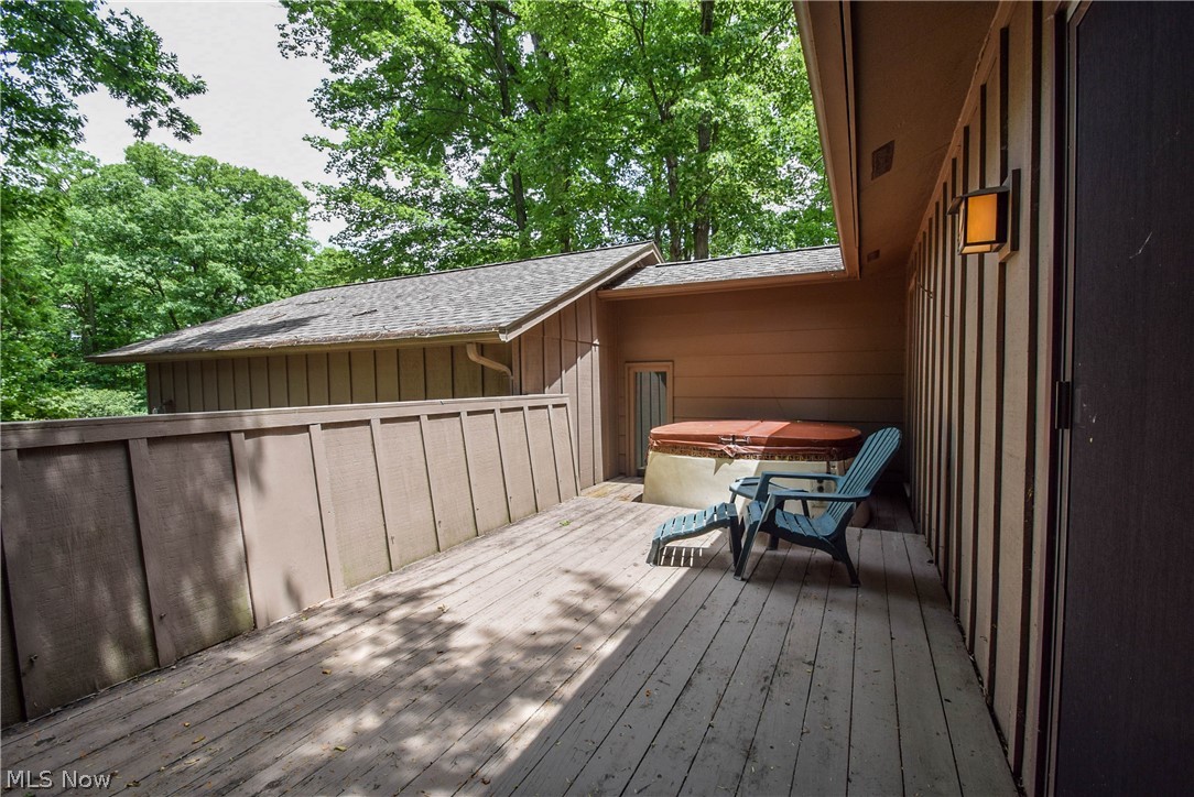 17141 Ridge Point Circle Strongsville, OH 44136 - Photo 24 of 30 Gallery Image 24