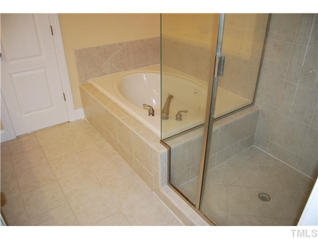 107 Nouveau Avenue Raleigh, NC 27615 - Photo 18 of 25 Photo 18