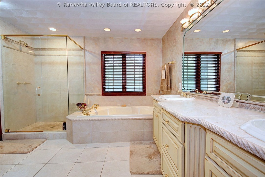 701 Collingwood Road Hurricane, WV 25526 - Photo 22 of 30 Gallery Image 22