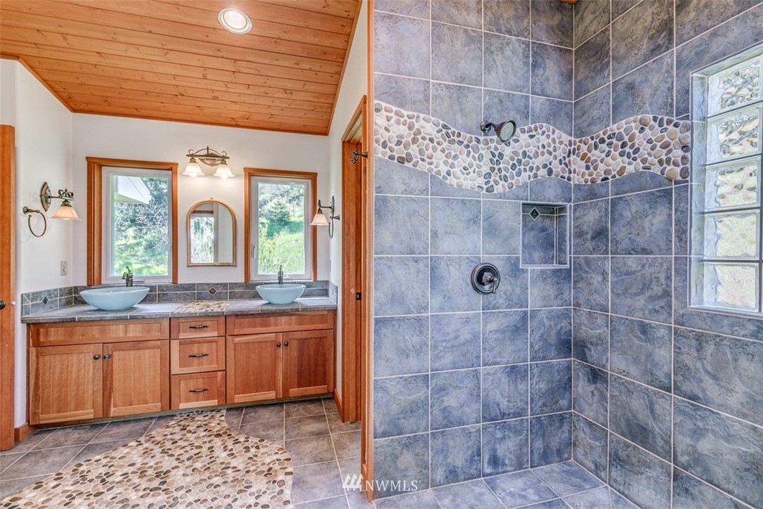 1308 Eden Valley Road Port Angeles, WA 98363 - Photo 20 of 22 Gallery Image 20