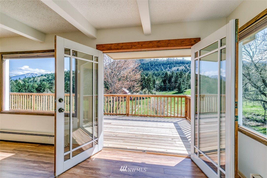 1308 Eden Valley Road Port Angeles, WA 98363 - Photo 7 of 22 Gallery Image 7