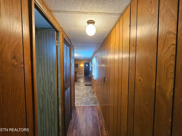 $100,000 | 310 Barkley Drive, Middlesboro, KY 40965