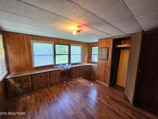 $100,000 | 310 Barkley Drive, Middlesboro, KY 40965