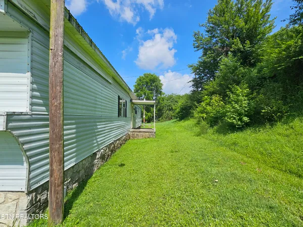 $100,000 | 310 Barkley Drive, Middlesboro, KY 40965