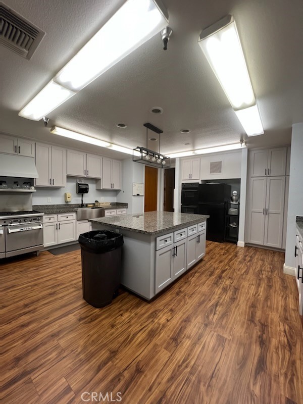 1295 South Cawston Avenue, Unit 462 Hemet, CA 92545 - Photo 24 of 43