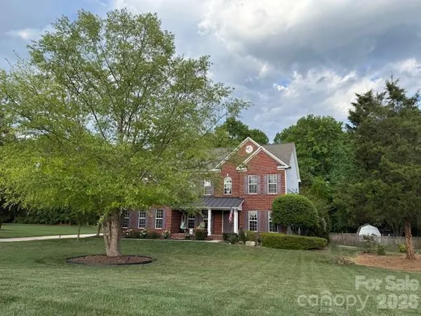 $685,000 | 2316 Heath Lake Drive, Mint Hill, NC 28227