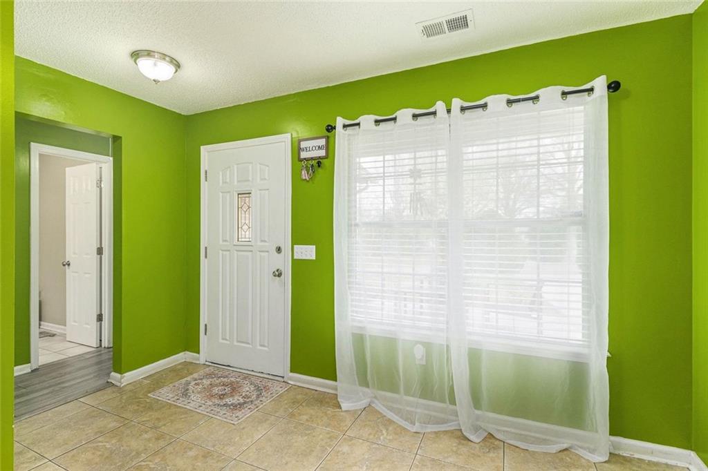 1005 Erwin Hill Church Road Southeast Calhoun, GA 30701 - Photo 4 of 29