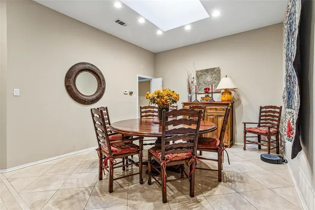 $1,199,000 | 7619 Queens Ferry Lane, Dallas, TX 75248