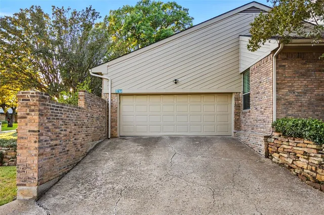 $1,199,000 | 7619 Queens Ferry Lane, Dallas, TX 75248