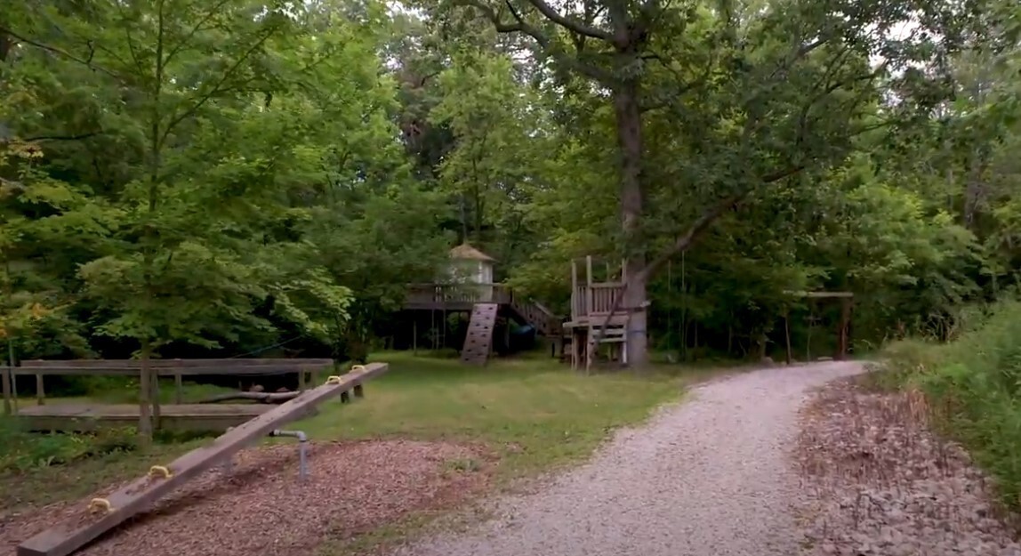 2833 North 4201st Road Sheridan, IL 60551 - Photo 4 of 6