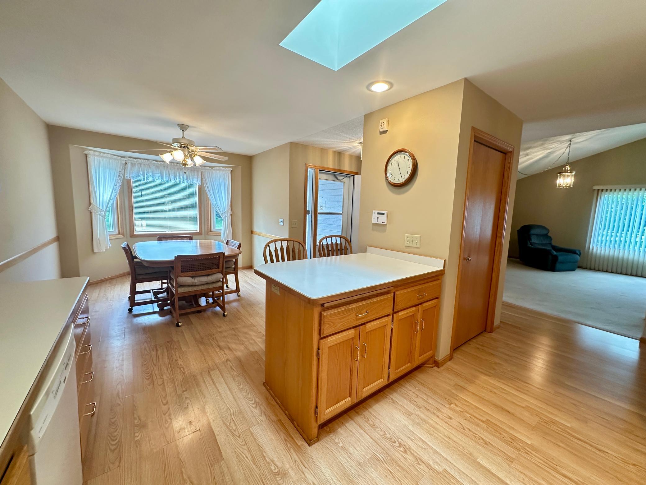 6 Oak Ridge Trail Circle Pines, MN 55014 - Photo 6 of 32