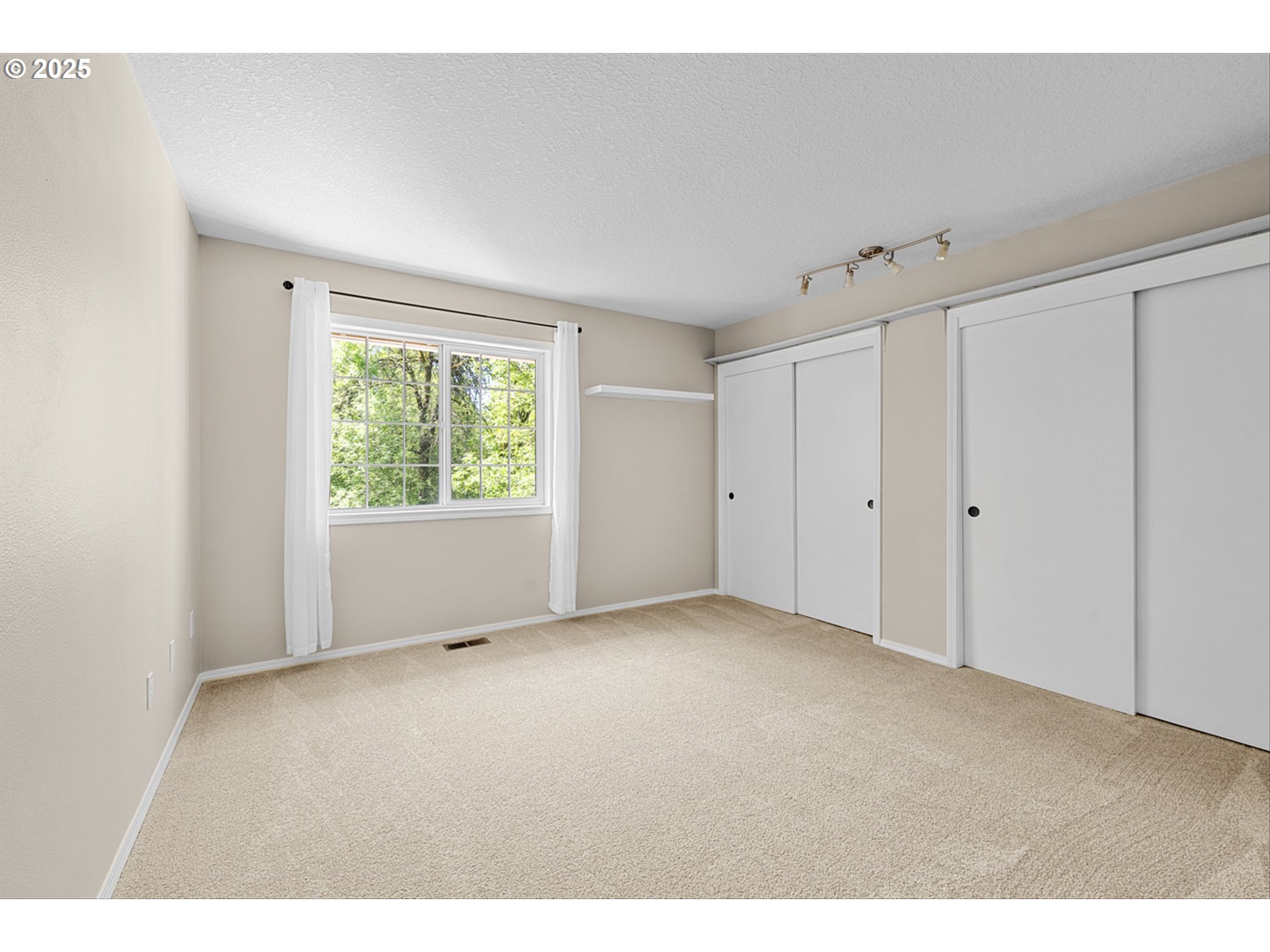 8878 South W Romal Court Beaverton, OR 97008 - Photo 29 of 44 Gallery Image 29