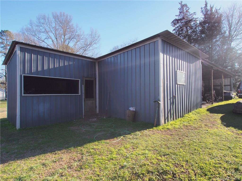 10422 Earnhardt Lake Road Davidson, NC 28036 - Photo 4 of 12 Gallery Image 4