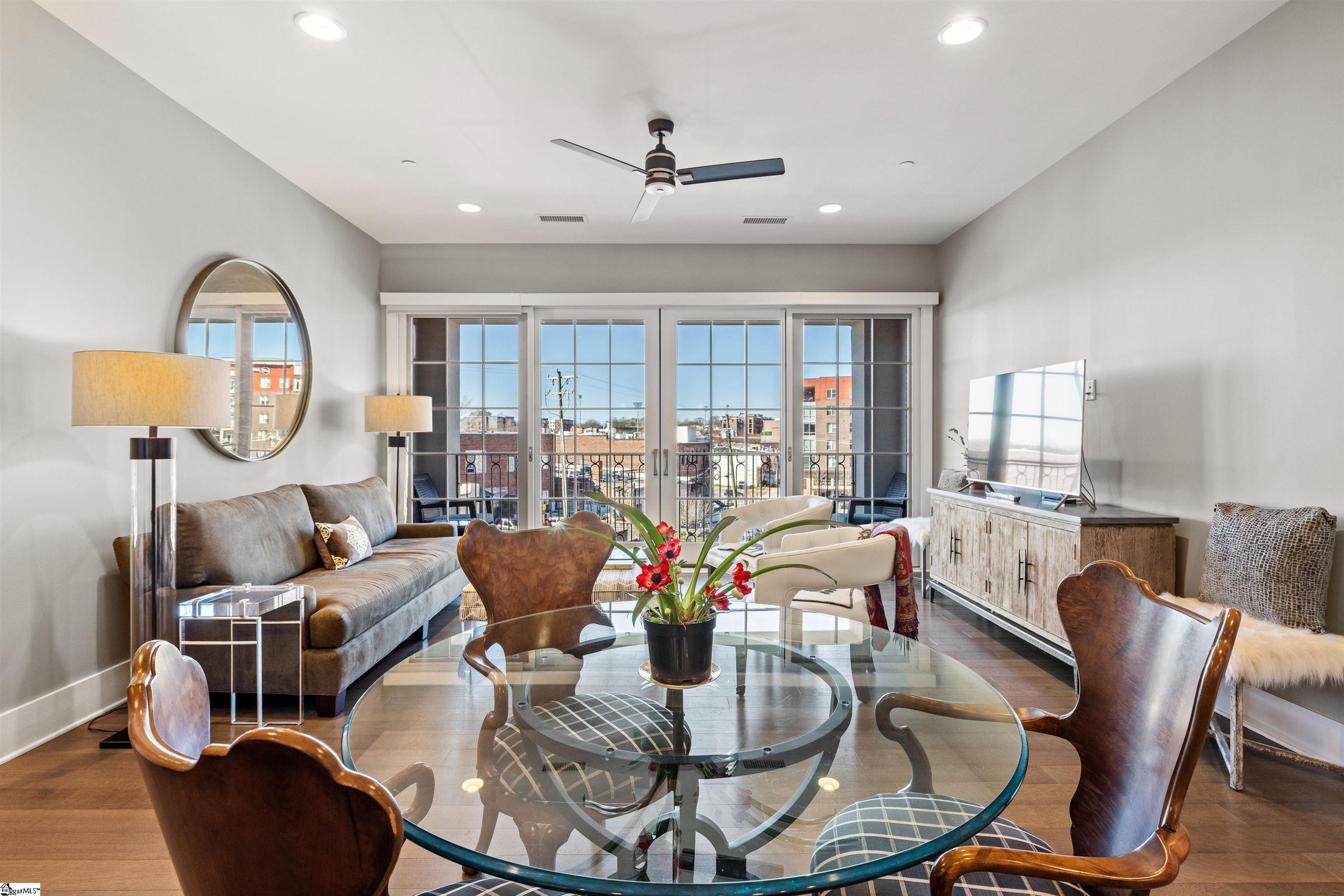 121 Rhett Street, Unit 307 Greenville, SC 29601 - Photo 13 of 32 Gallery Image 13