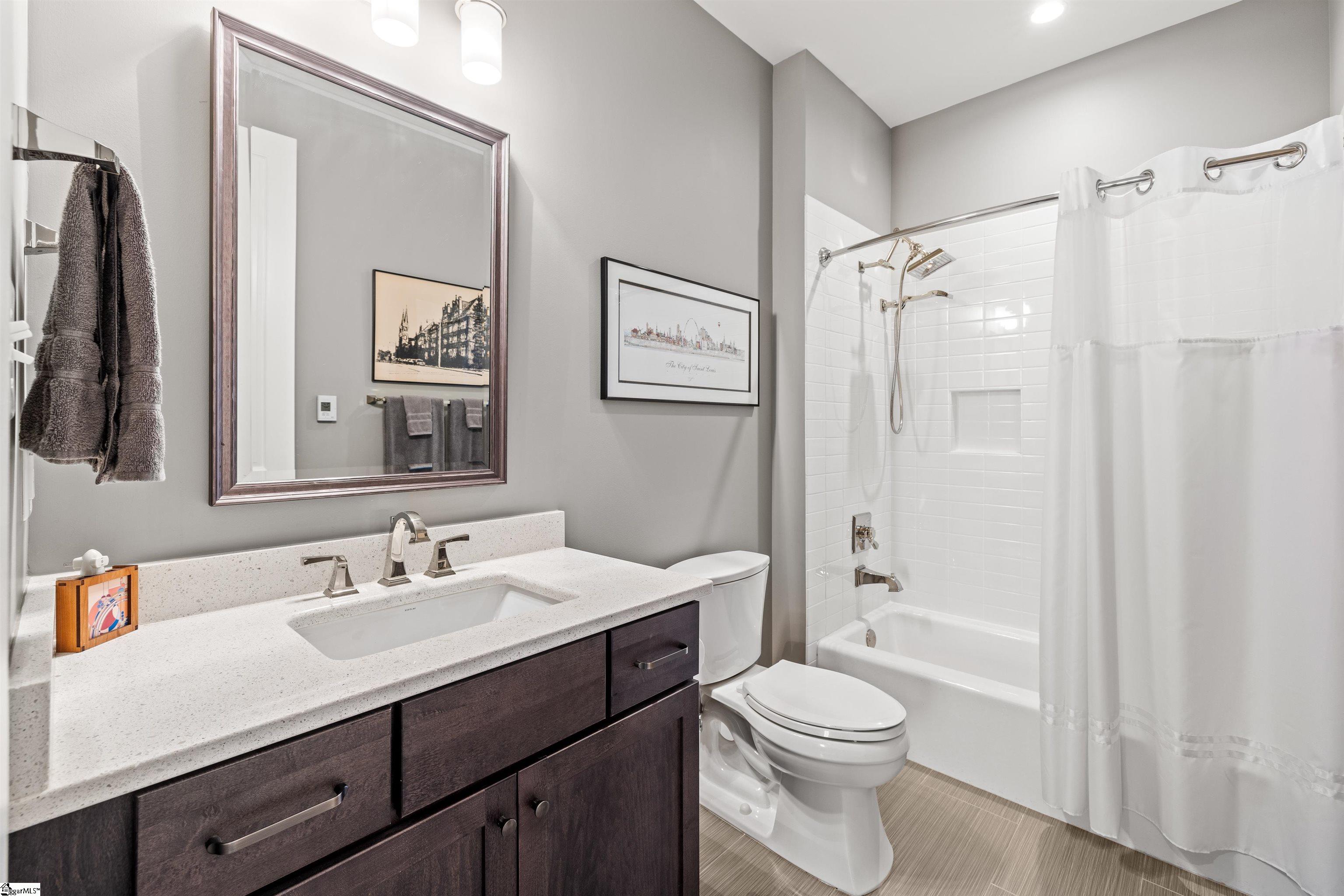 121 Rhett Street, Unit 307 Greenville, SC 29601 - Photo 22 of 32 Gallery Image 22