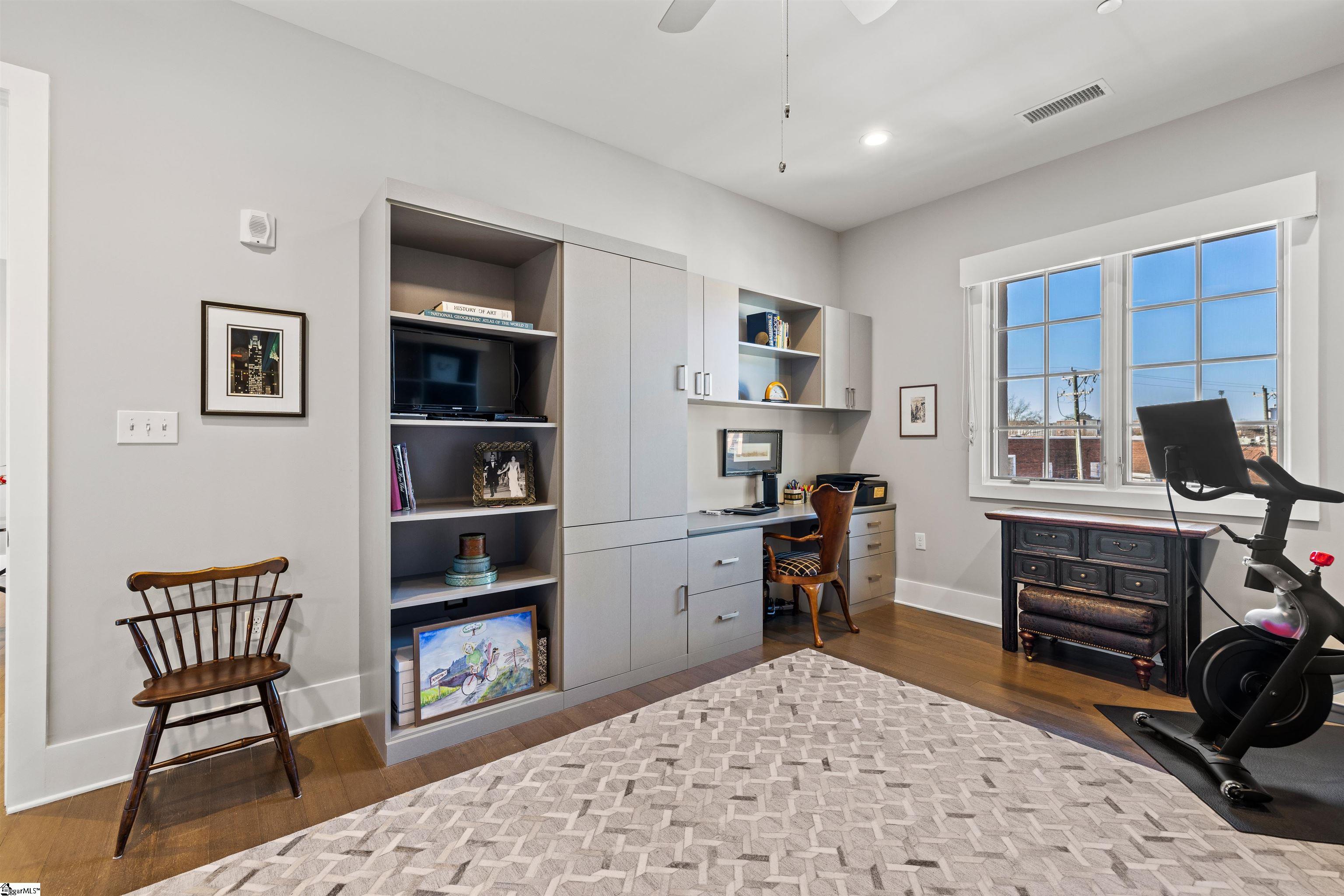 121 Rhett Street, Unit 307 Greenville, SC 29601 - Photo 30 of 32 Gallery Image 30