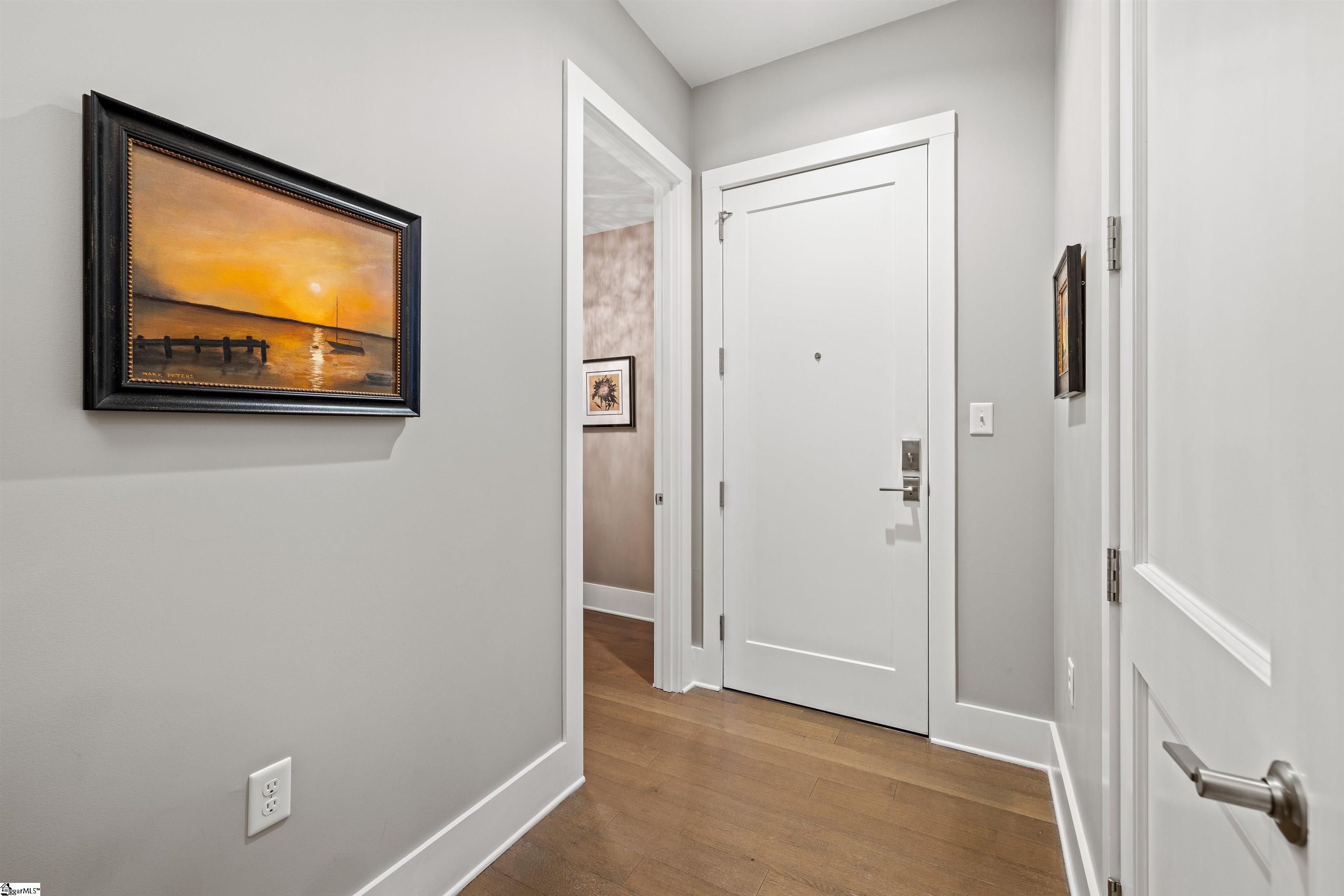 121 Rhett Street, Unit 307 Greenville, SC 29601 - Photo 7 of 32 Gallery Image 7