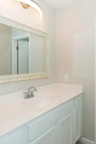 $1,895 | 127 Newcastle Circle, Fort Walton Beach, FL 32547