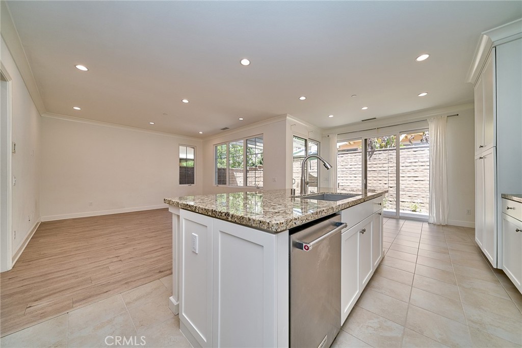 53 Open Range Irvine, CA 92602 - Photo 16 of 64