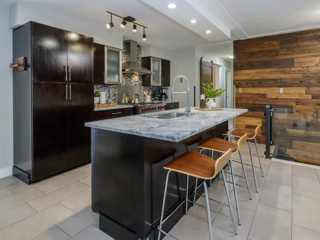 $479,000 | 741 Calico Avenue, Portage, MI 49002