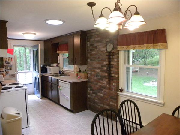 14 A Bay Path Road Charlton, MA 01507 - Photo 4 of 25