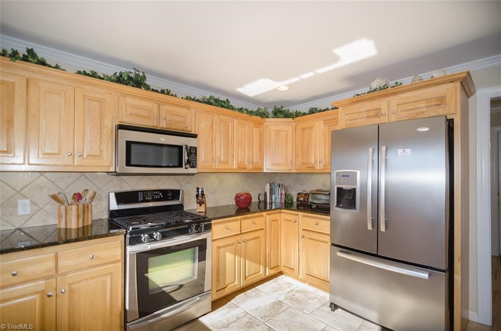 563 Shamrock Road New London, NC 28127 - Photo 15 of 30 Gallery Image 15