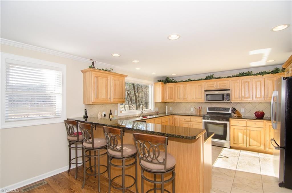 563 Shamrock Road New London, NC 28127 - Photo 16 of 30 Gallery Image 16