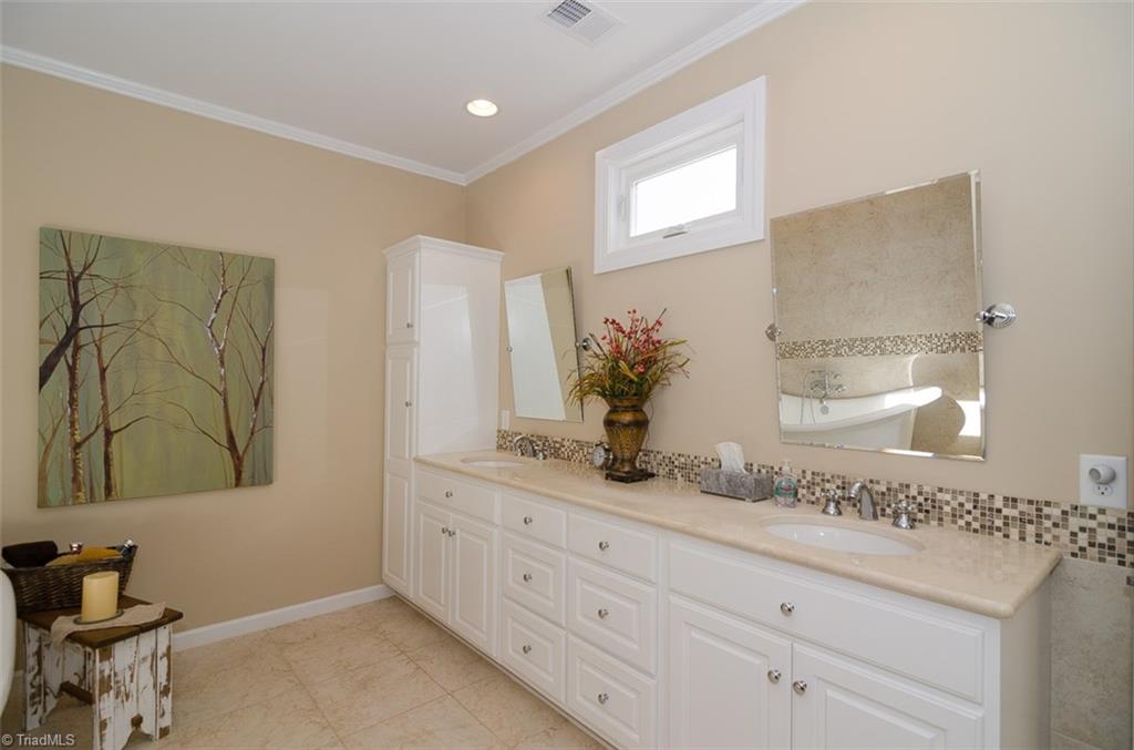 563 Shamrock Road New London, NC 28127 - Photo 26 of 30 Gallery Image 26