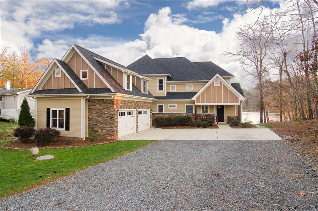 563 Shamrock Road New London, NC 28127 - Photo 5 of 30 Gallery Image 5