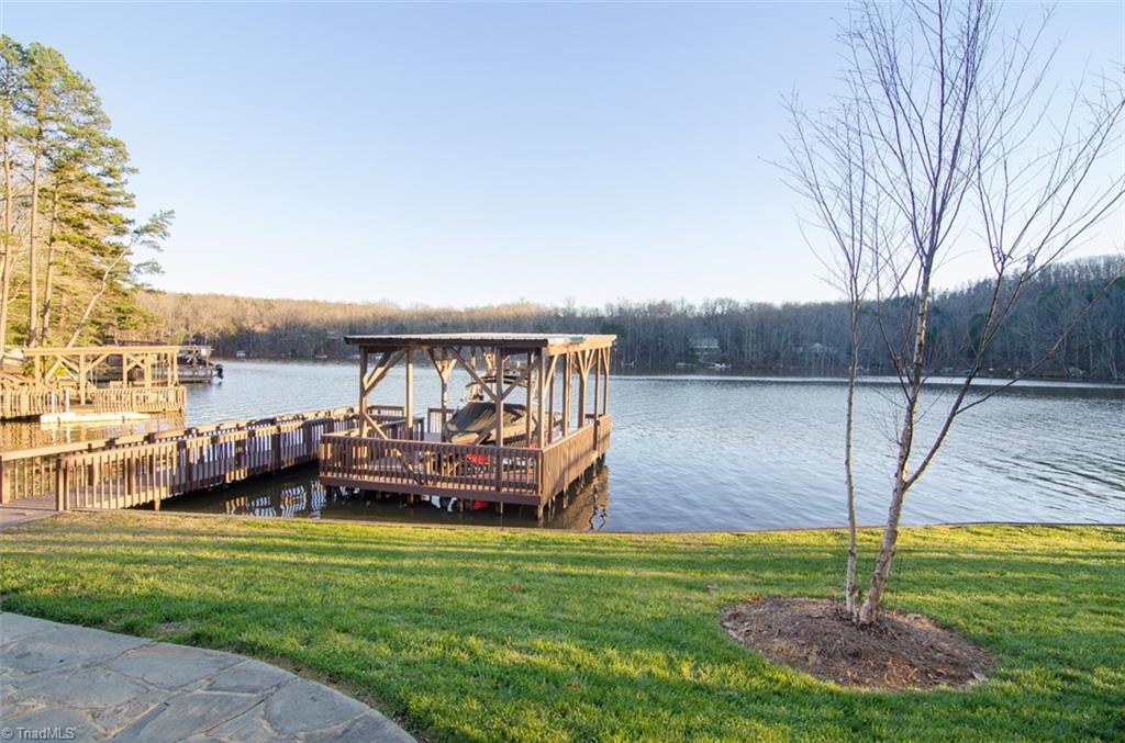 563 Shamrock Road New London, NC 28127 - Photo 8 of 30 Gallery Image 8