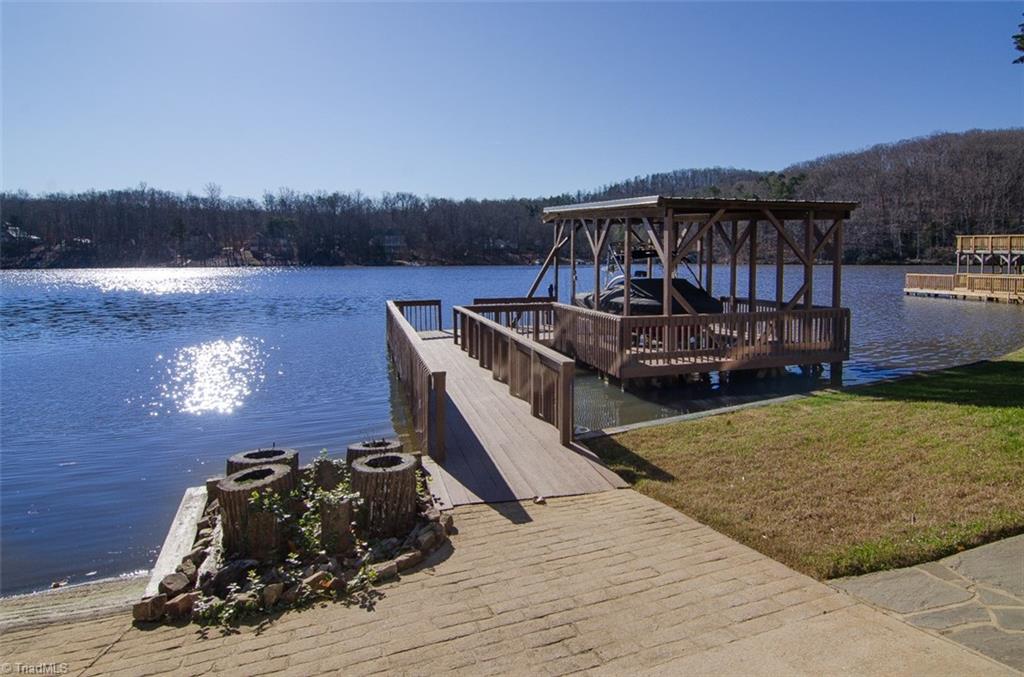 563 Shamrock Road New London, NC 28127 - Photo 9 of 30 Gallery Image 9