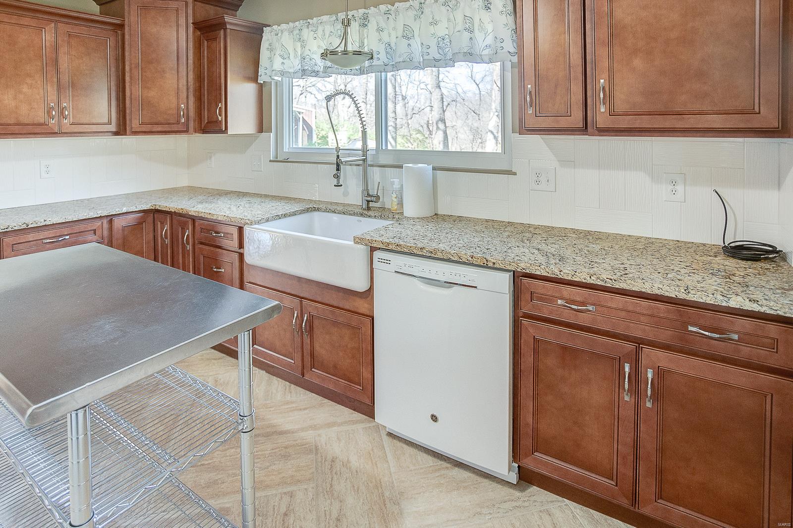 1654 North Bluff Road Collinsville, IL 62234 - Photo 25 of 66 Gallery Image 25