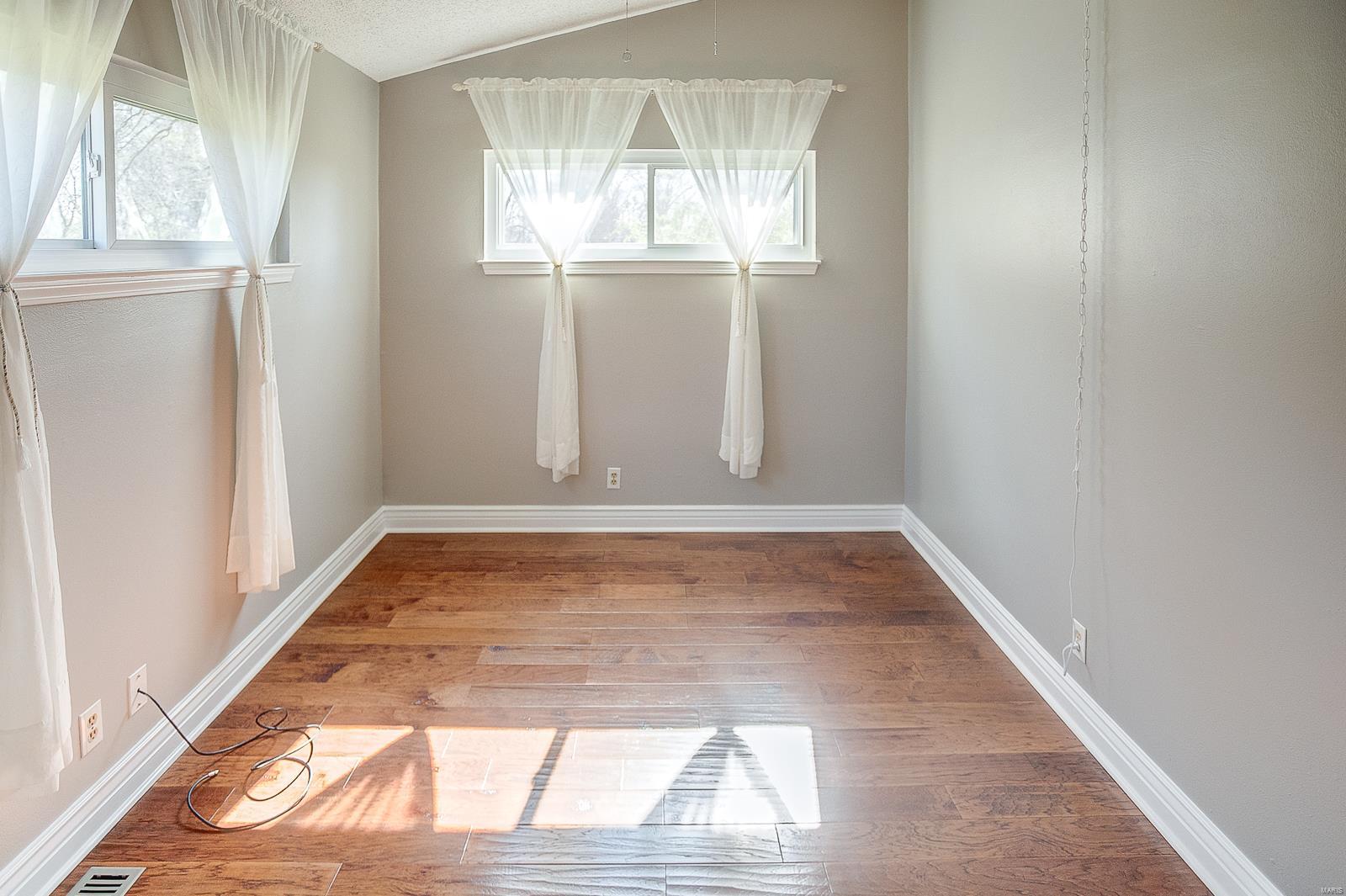 1654 North Bluff Road Collinsville, IL 62234 - Photo 33 of 66 Gallery Image 33