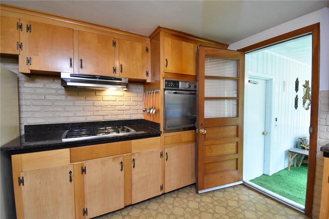 124 Old Homestead Road Warwick, RI 02889 - Photo 11 of 27 Gallery Image 11