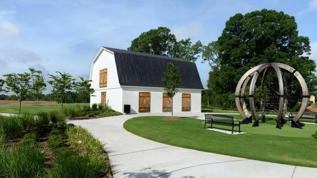 $2,245 | 306 Kephart Way, Unit 1, Holly Springs, NC 27540