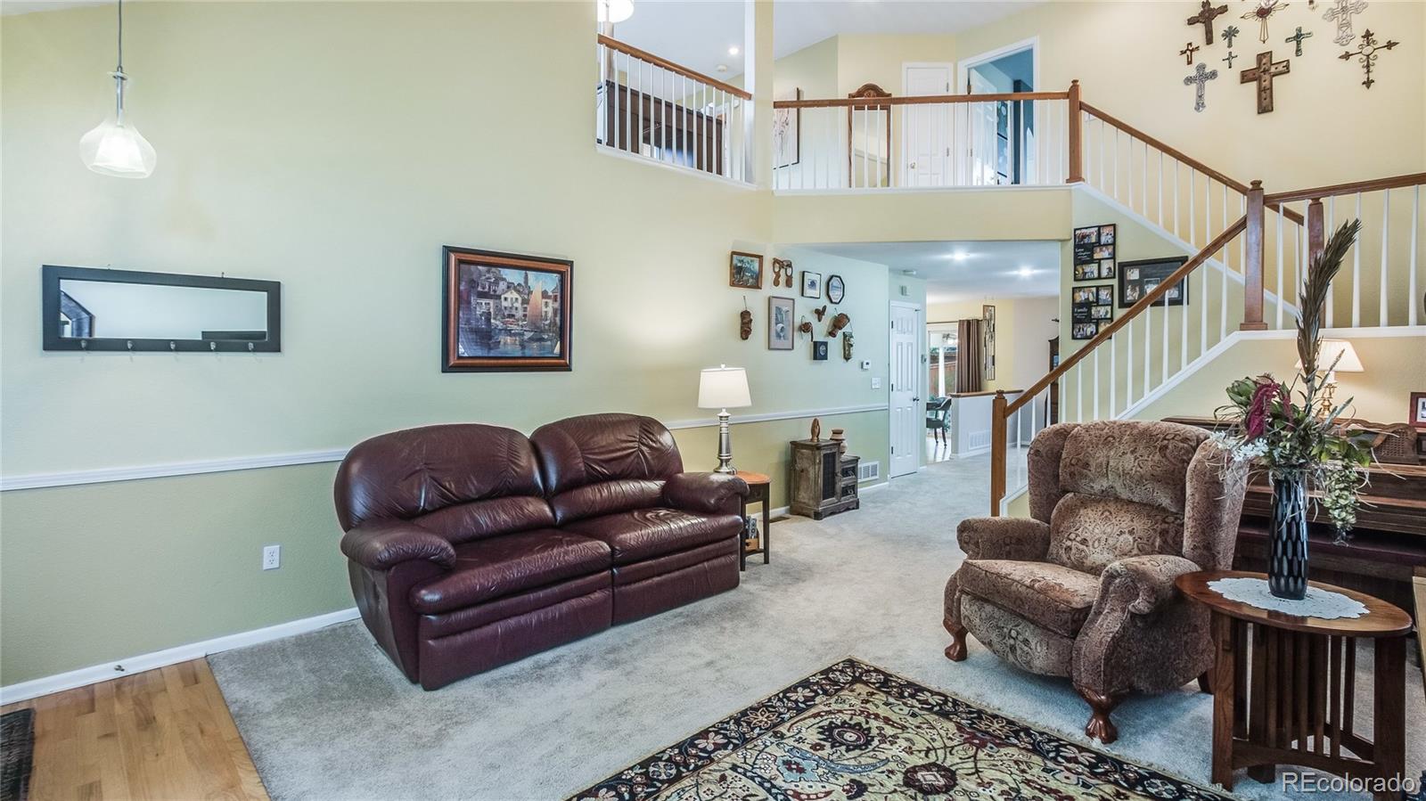 3934 Garnet Place Highlands Ranch, CO 80126 - Photo 4 of 34 Gallery Image 4