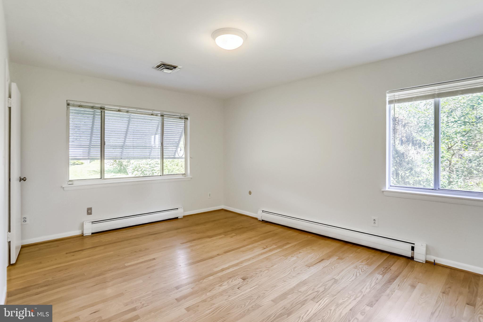 15600 Layhill Road Silver Spring, MD 20906 - Photo 27 of 63 Master BR