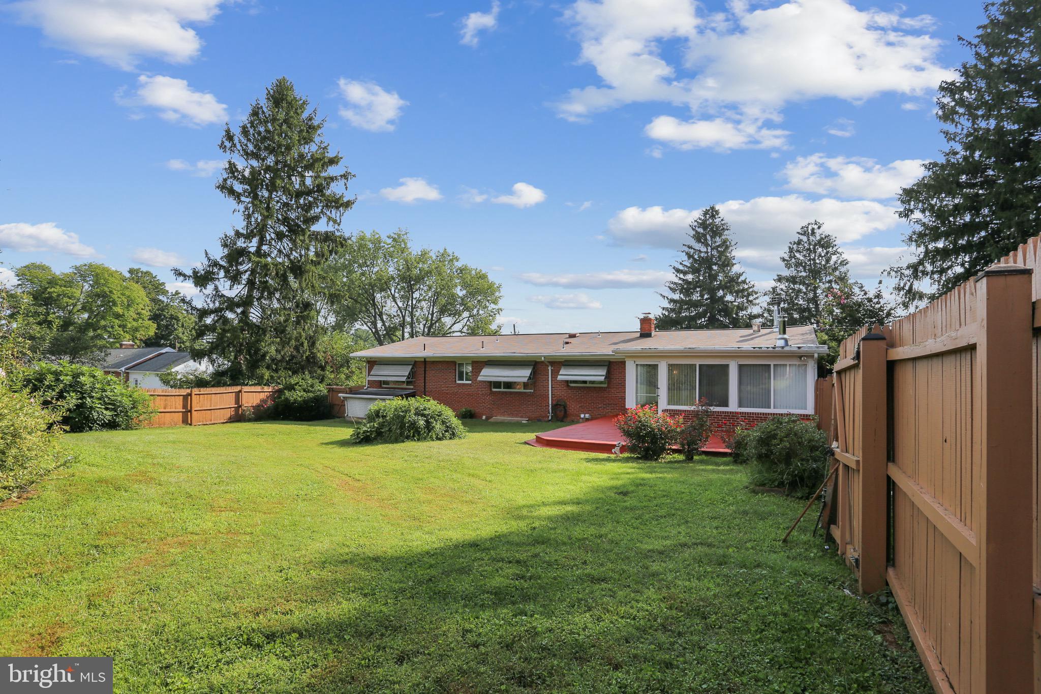 15600 Layhill Road Silver Spring, MD 20906 - Photo 56 of 63 Rear elevation
