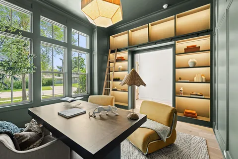 $2,039,000 | 1414 Chamboard Lane, Houston, TX 77018