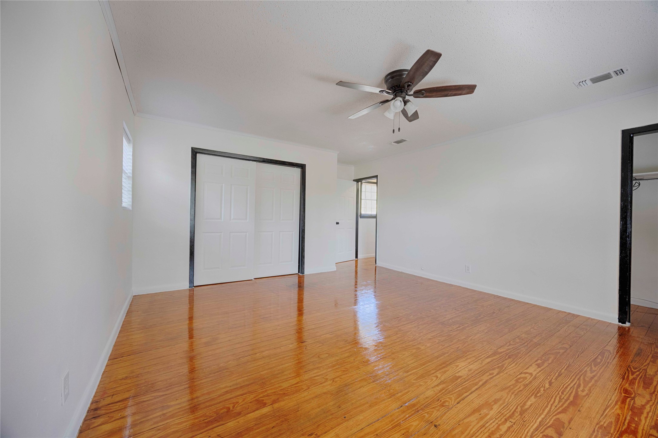 909 Eilers Street Schulenburg, TX 78956 - Photo 29 of 33 a view of an empty room