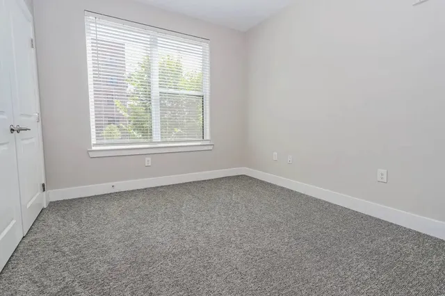 $950 | 802 South 6th Street, Nashville, TN 37206