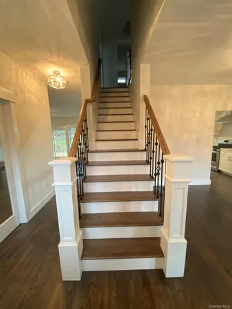 $779,900 | 24 Sunset Lane, New Hampton, NY 10958