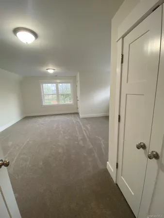 $779,900 | 24 Sunset Lane, New Hampton, NY 10958