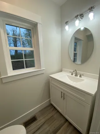 $779,900 | 24 Sunset Lane, New Hampton, NY 10958