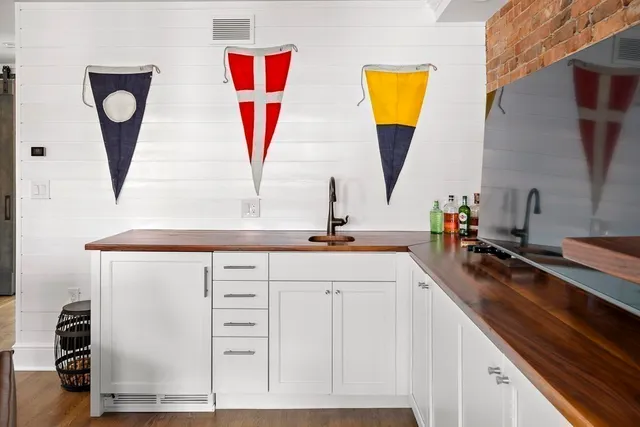 $7,500 | 140 Chandler Street, Unit 4, Boston, MA 02116