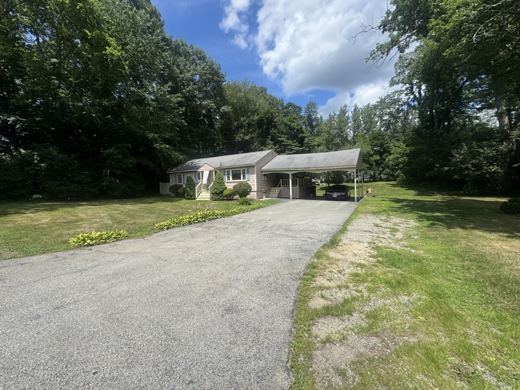 76 Andover Road Billerica, MA 01821 - Photo 4 of 32