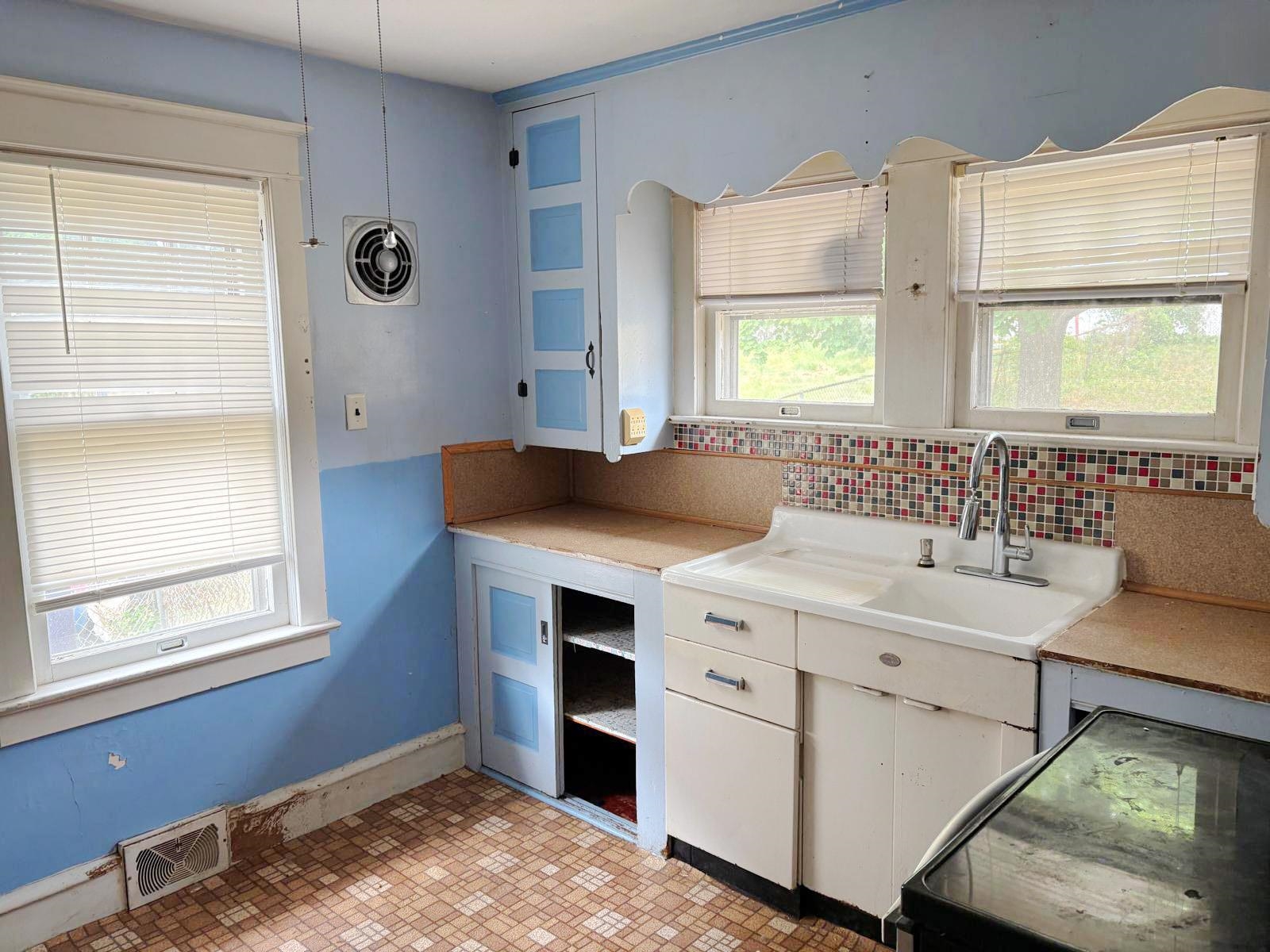 366 Bank Bridgeton, NJ 08302 - Photo 8 of 25