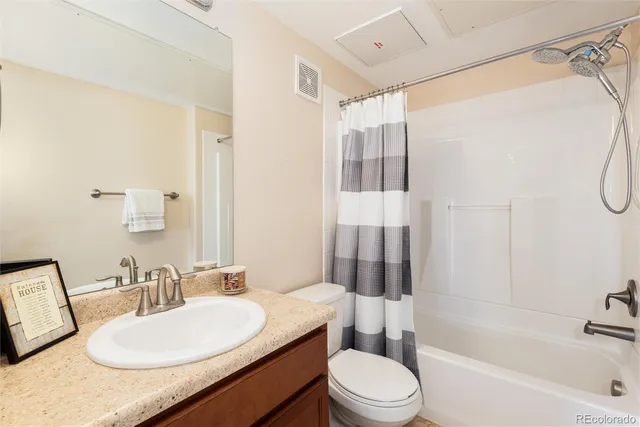 $432,500 | 1162 Rockhurst Drive, Unit 307, Highlands Ranch, CO 80129