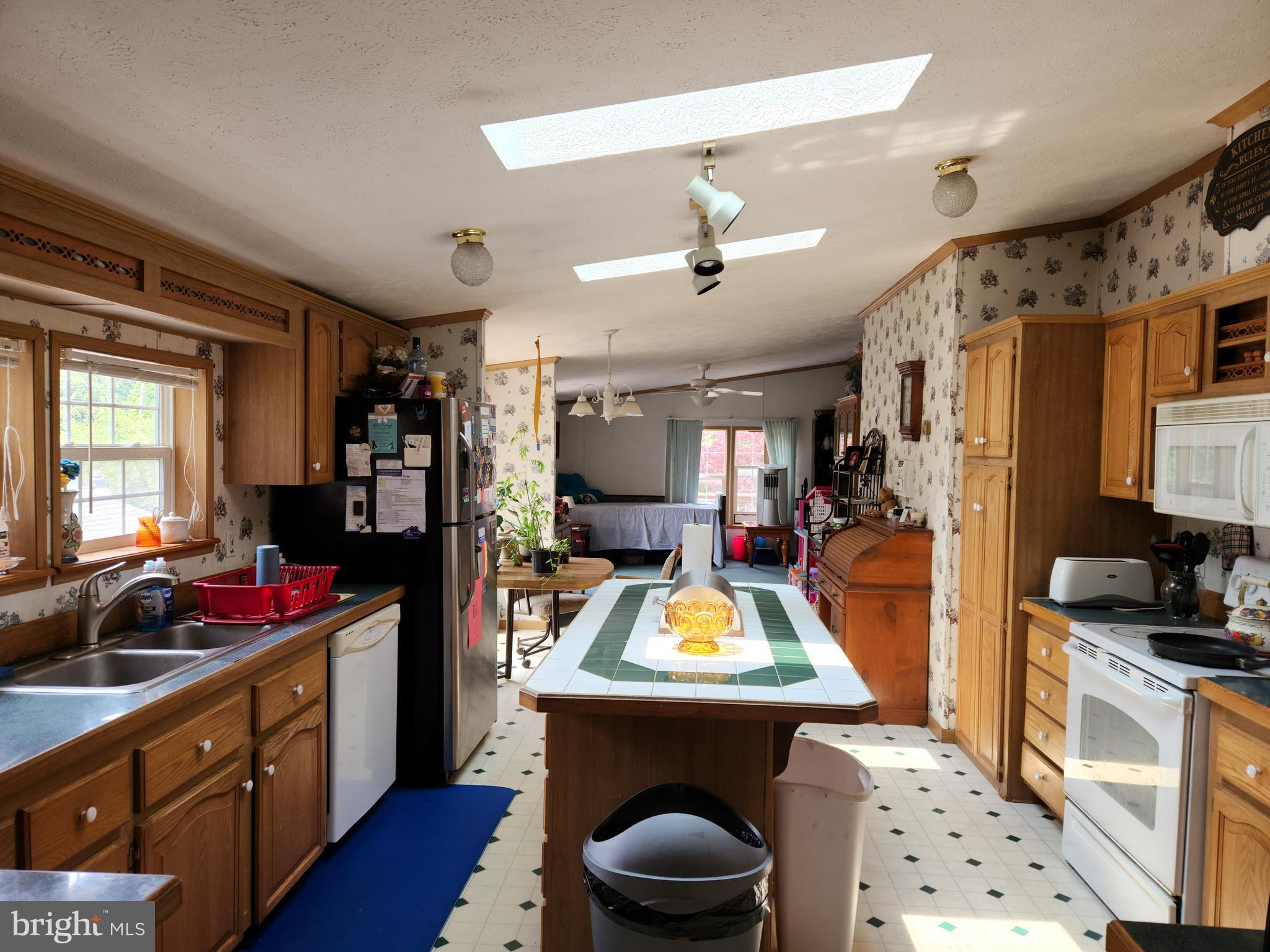 765 Mt Vernon Road Gap, PA 17527 - Photo 8 of 17