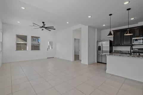 $365,000 | 19384 Poppy Vlg Circle, Magnolia, TX 77355